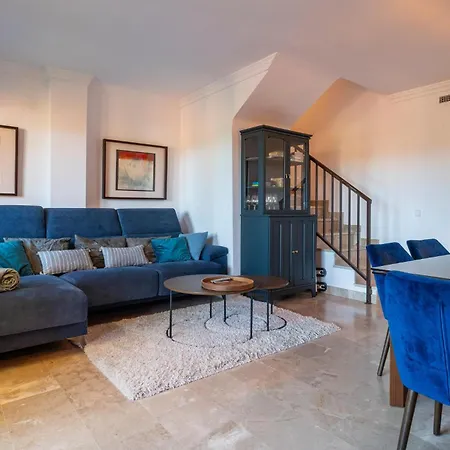 3 Bedroom Awesome In *
